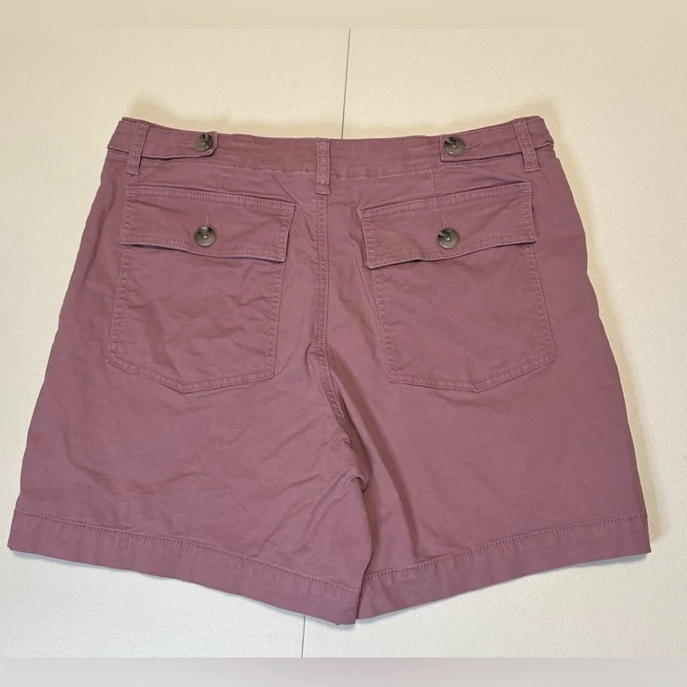 CAbi Light‎ Purple Paperback Short Cotton Canvas Womens Size 8 Stretch 6423